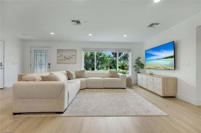 27098 Harbor DR, Bonita Springs, FL 34135