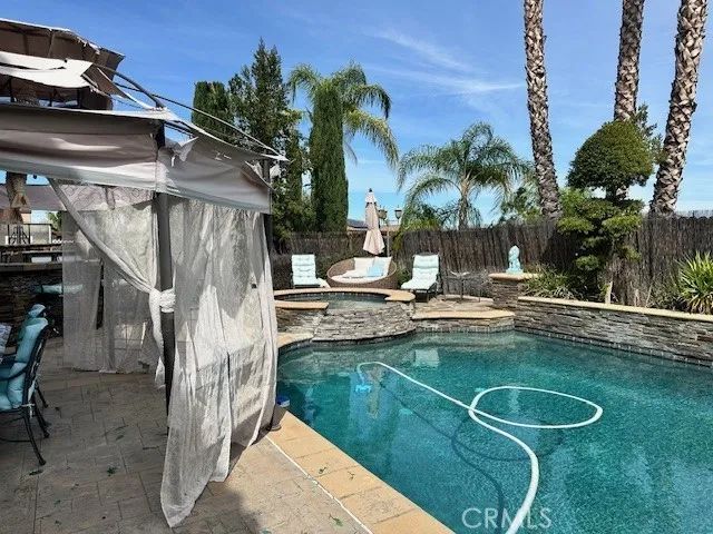 23422 Camino Terraza, Corona, CA 92883