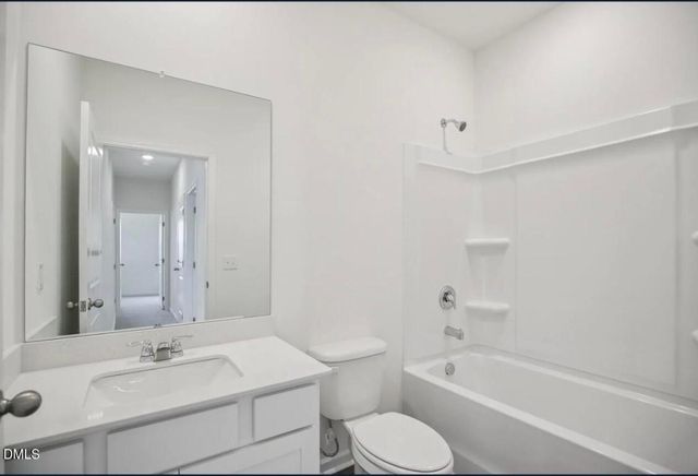 130 S Gallaspy Drive, Clayton, NC 27520