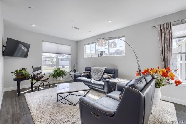 6127 W 28th Court, Edgewater, CO 80214