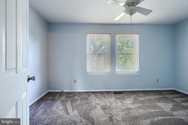 7 COBBER LN, Baltimore, MD 21229