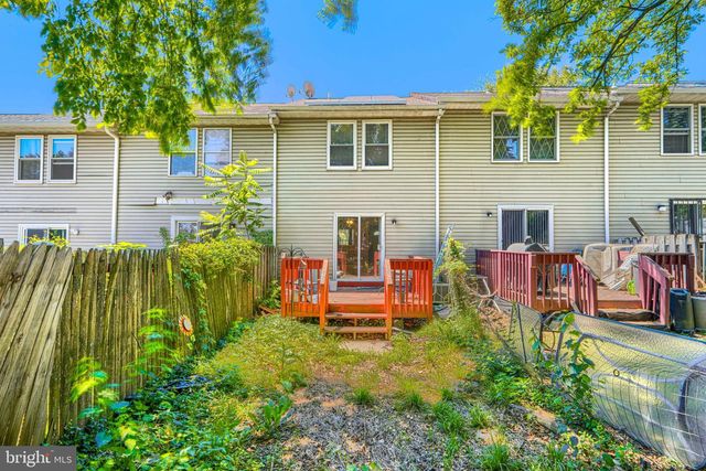 7 COBBER LN, Baltimore, MD 21229