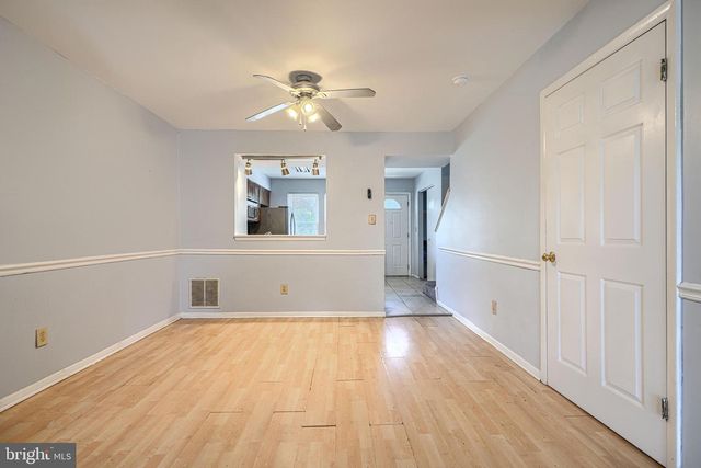 7 COBBER LN, Baltimore, MD 21229
