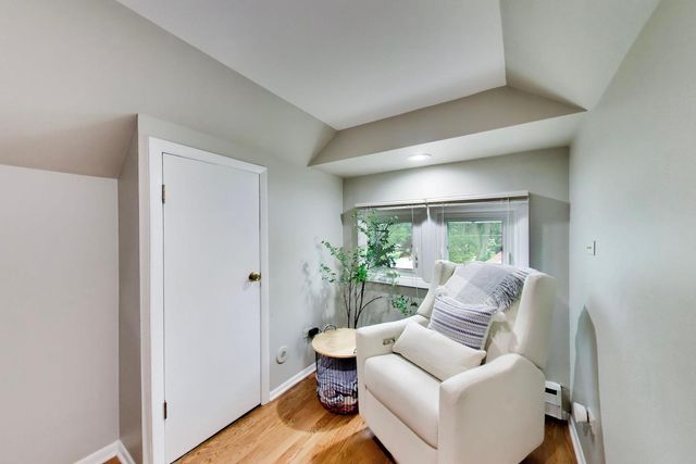 101 16th Street, Wilmette, IL 60091