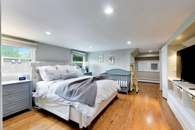 101 16th Street, Wilmette, IL 60091