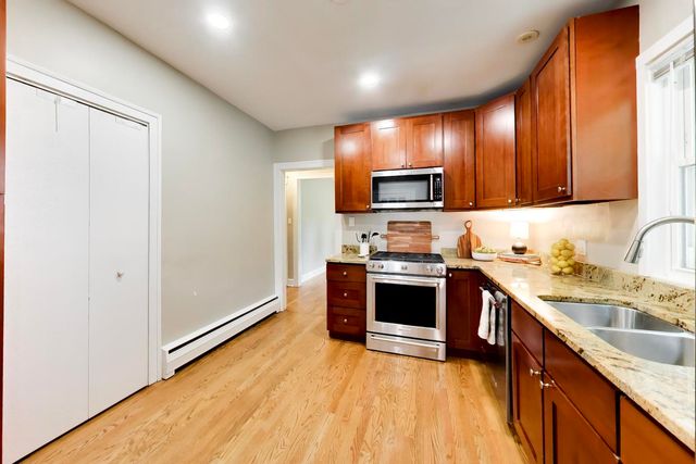 101 16th Street, Wilmette, IL 60091