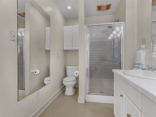 65 Sioux Circle, Sand Springs, OK 74063