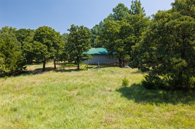 65 Sioux Circle, Sand Springs, OK 74063