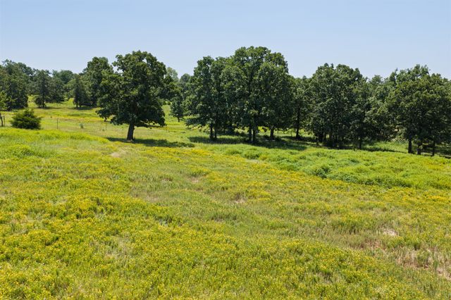 65 Sioux Circle, Sand Springs, OK 74063