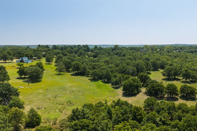 65 Sioux Circle, Sand Springs, OK 74063