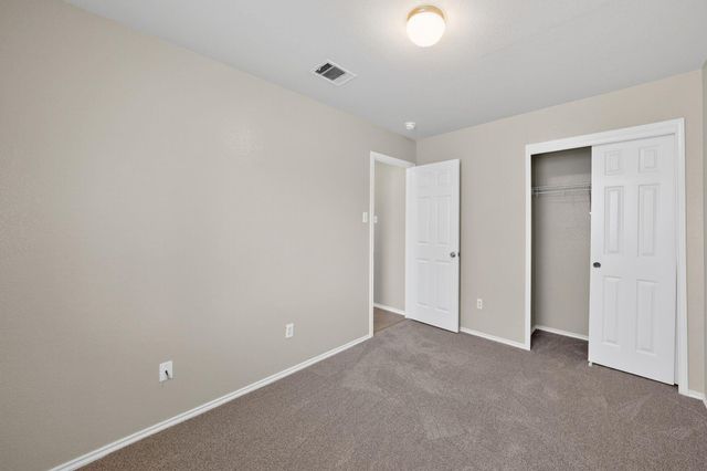 1007 Gentry DR, Leander, TX 78641