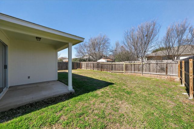 1007 Gentry DR, Leander, TX 78641