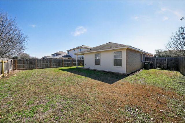 1007 Gentry DR, Leander, TX 78641