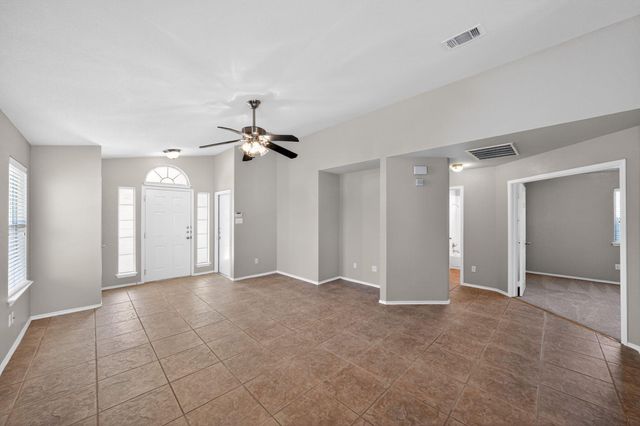 1007 Gentry DR, Leander, TX 78641