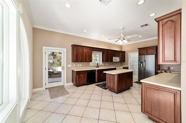 1570 SE 73RD PLACE, Ocala, FL 34480