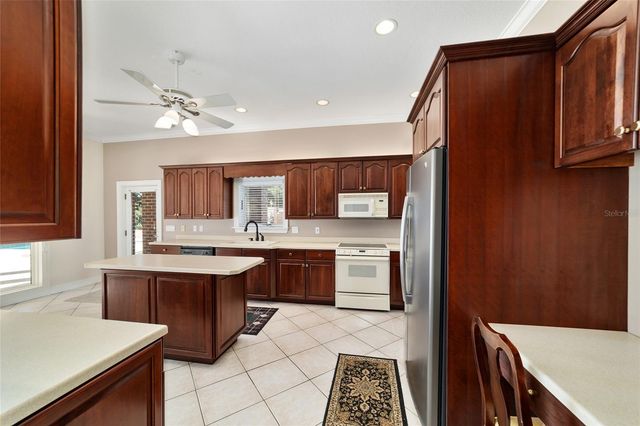1570 SE 73RD PLACE, Ocala, FL 34480