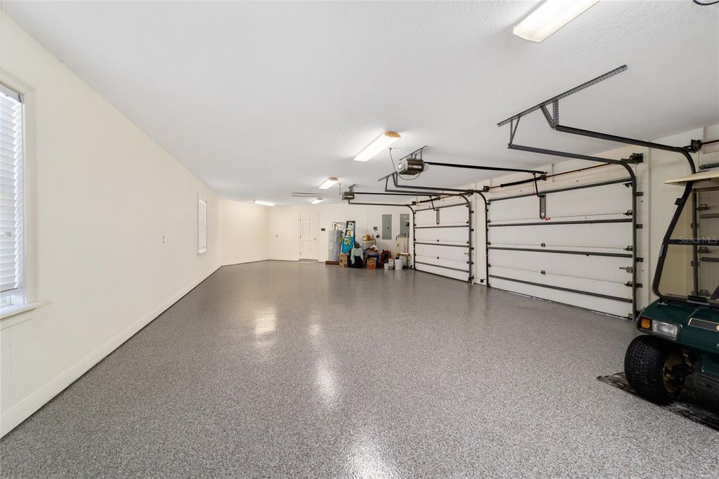 Image 33 of property listing at 1570 SE 73RD PLACE, Ocala, FL 34480