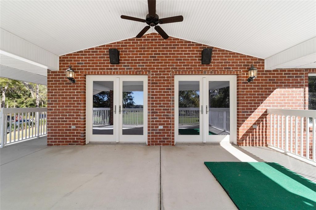 Image 40 of property listing at 1570 SE 73RD PLACE, Ocala, FL 34480