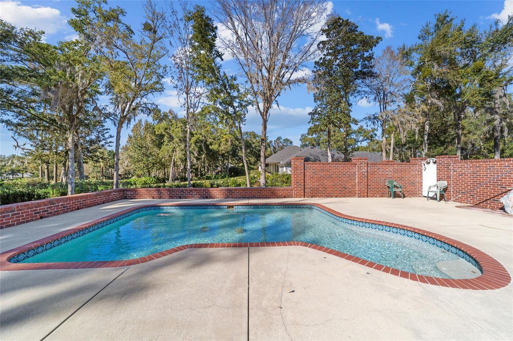 Image 43 of property listing at 1570 SE 73RD PLACE, Ocala, FL 34480