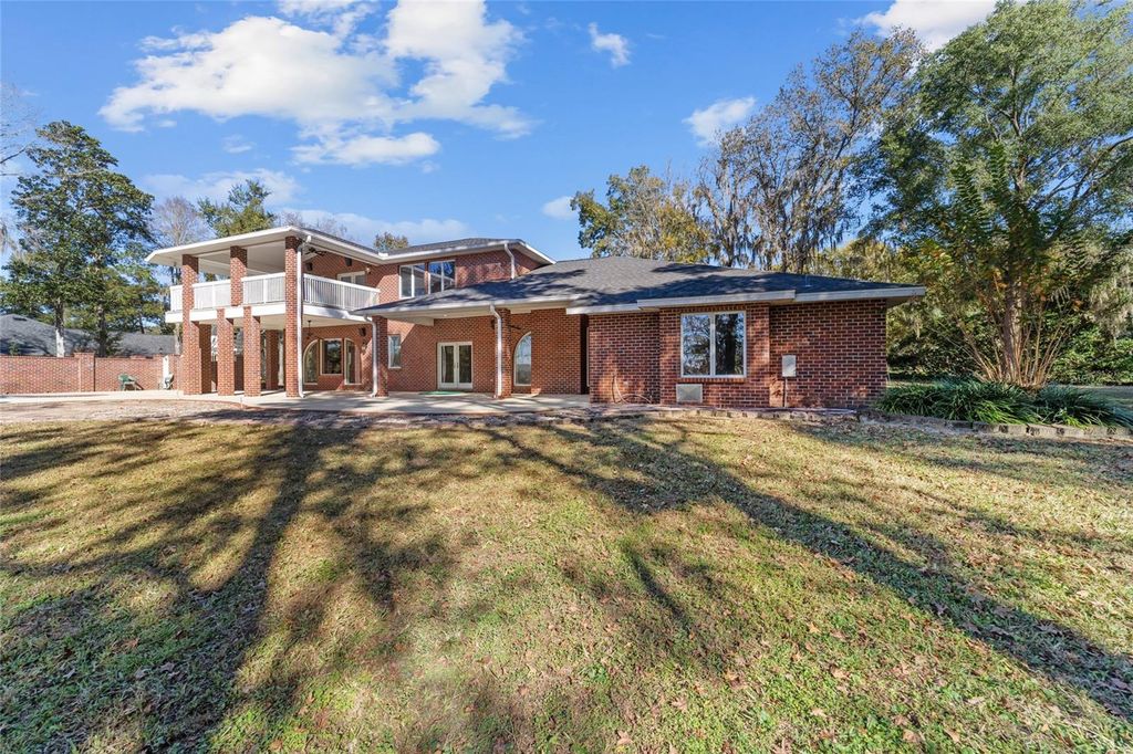 Image 44 of property listing at 1570 SE 73RD PLACE, Ocala, FL 34480