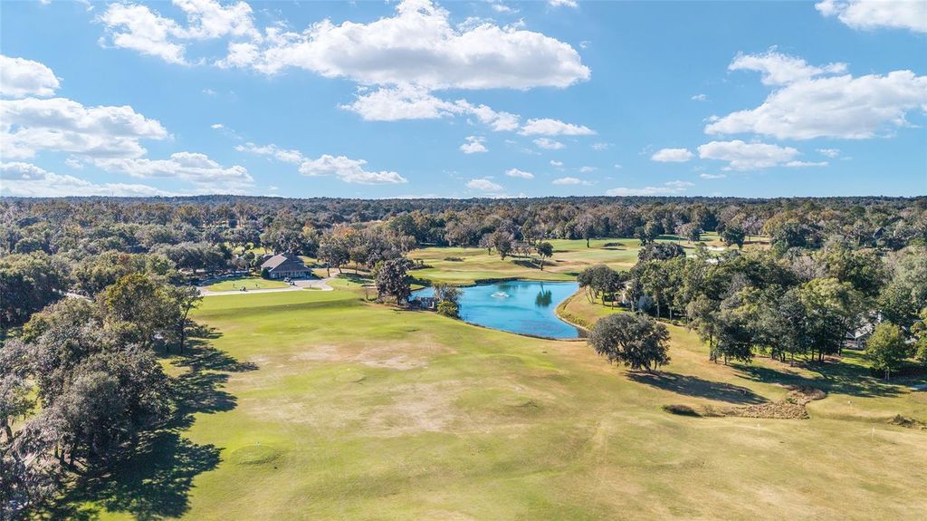 Image 47 of property listing at 1570 SE 73RD PLACE, Ocala, FL 34480