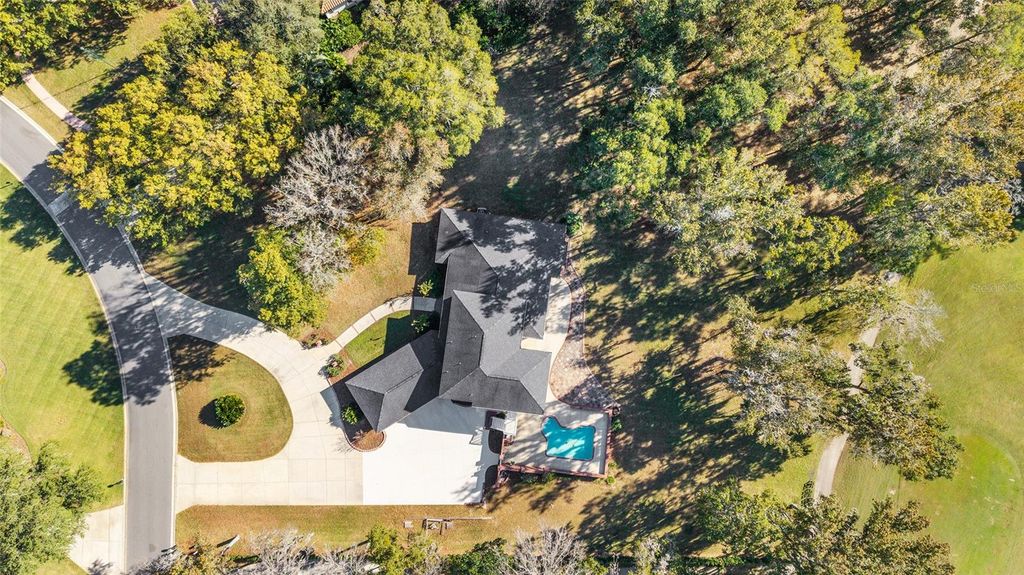 Image 49 of property listing at 1570 SE 73RD PLACE, Ocala, FL 34480