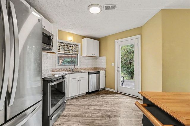 3149 Rose Glen SE, Conyers, GA 30094