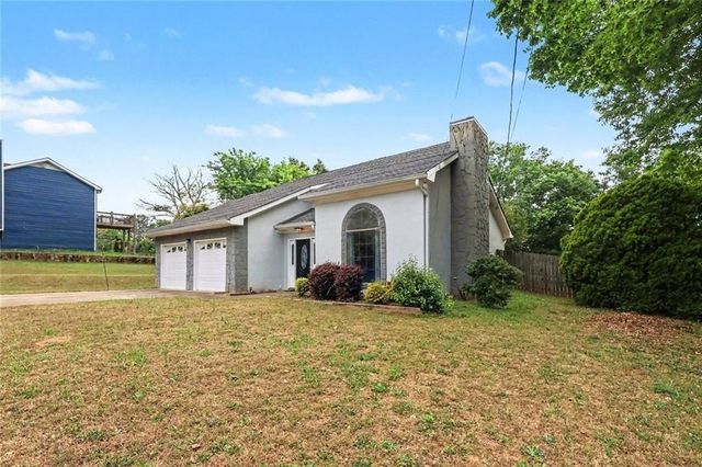 3149 Rose Glen SE, Conyers, GA 30094