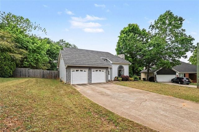 3149 Rose Glen SE, Conyers, GA 30094