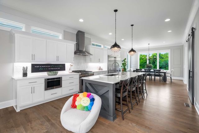 841A Battlefield Dr, Nashville, TN 37204