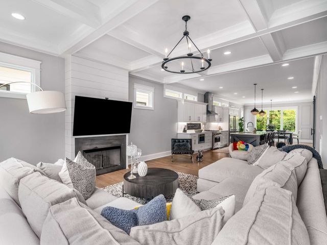 841A Battlefield Dr, Nashville, TN 37204