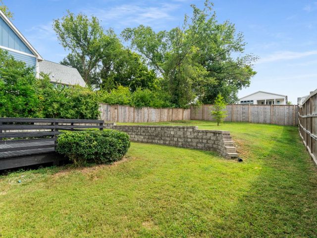 841A Battlefield Dr, Nashville, TN 37204