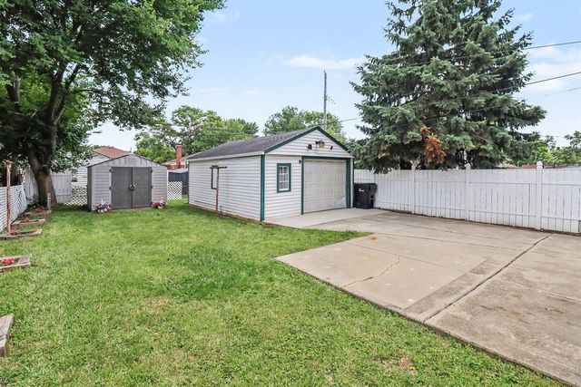 9885 Hubert Avenue, Allen Park, MI 48101