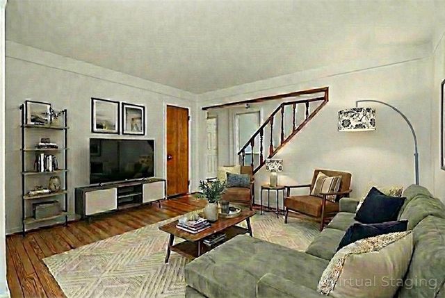 9885 Hubert Avenue, Allen Park, MI 48101