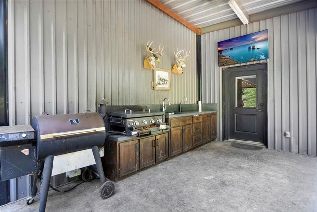 15136 Fm 852, Gilmer, TX 75644
