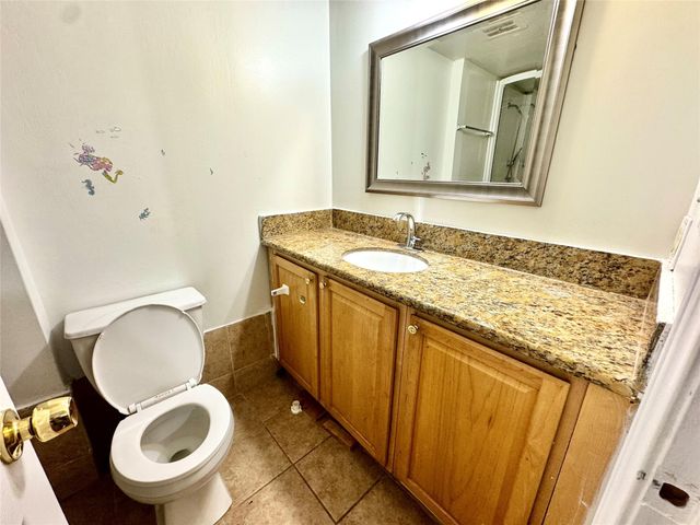 5813 Lucy Lane, Pasadena, TX 77505