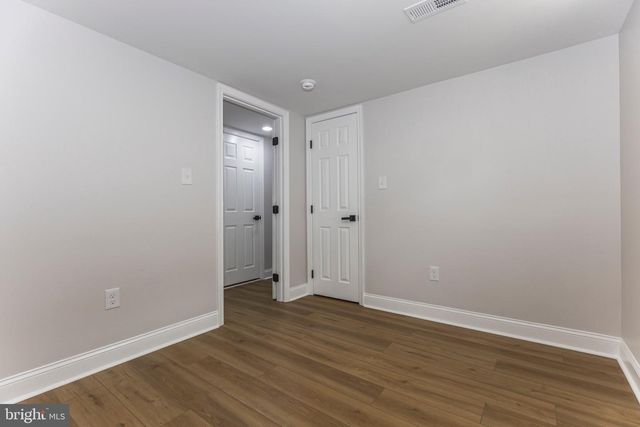 2412 SHIRLEY AVE, Baltimore, MD 21215