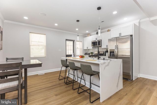 2412 SHIRLEY AVE, Baltimore, MD 21215