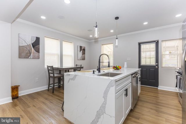 2412 SHIRLEY AVE, Baltimore, MD 21215