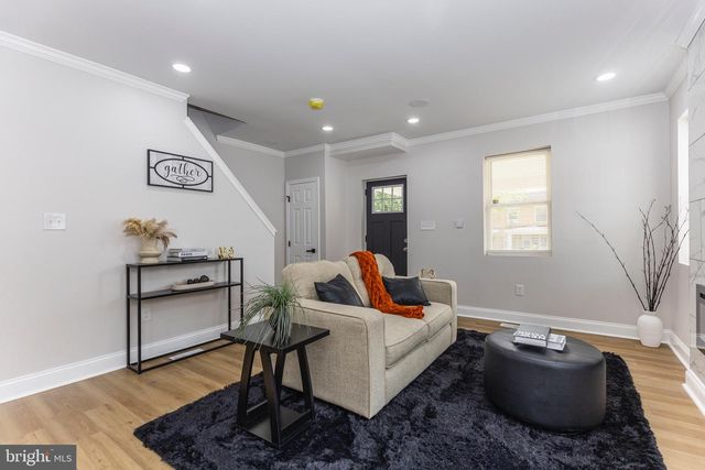 2412 SHIRLEY AVE, Baltimore, MD 21215