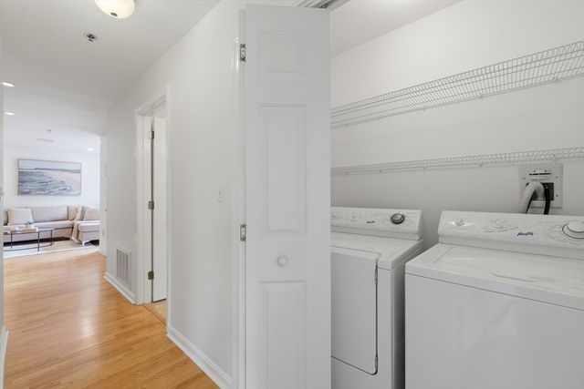 1 Eagle Dr 1, Tewksbury, MA 01876