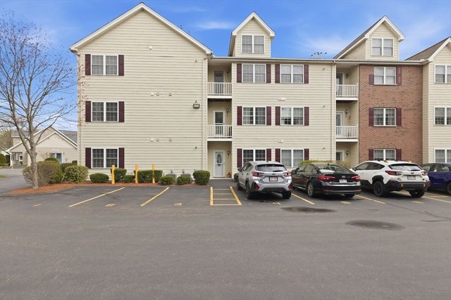 1 Eagle Dr 1, Tewksbury, MA 01876