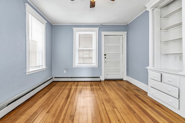 56 Ward St 3B, Salem, MA 01970
