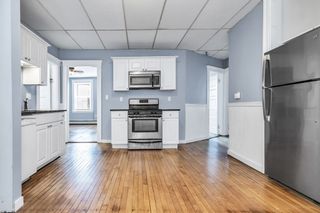56 Ward St 3B, Salem, MA 01970