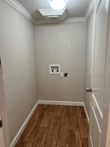 2106 MAGNOLIA STREET, Sarasota, FL 34239