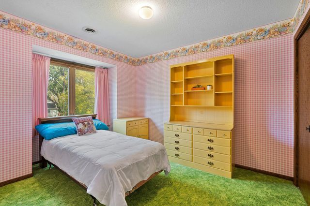 632 17th Street SE, Owatonna, MN 55060