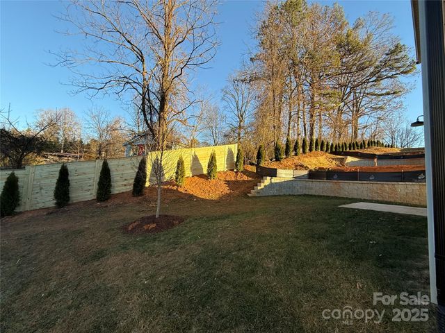114 Chapel Crossing Lane 12, Weaverville, NC 28787