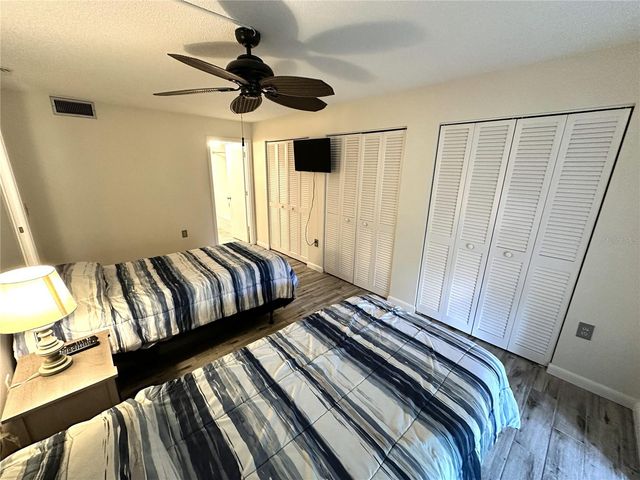 645 WOODLAWN DRIVE, Bradenton, FL 34210