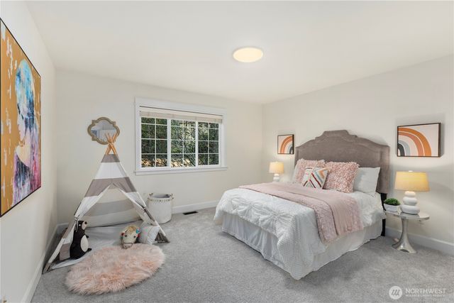 3117 222nd Court SE, Sammamish, WA 98075