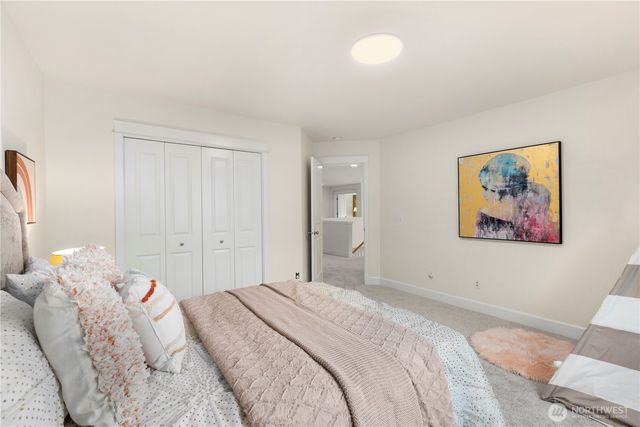 3117 222nd Court SE, Sammamish, WA 98075